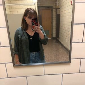 Meet your Posher, Sierra